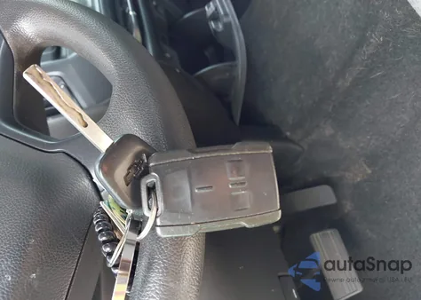 2018 Chevrolet Silverado 1500 Custom from USA, damaged, VIN 1GCRCPEC7JZ184537